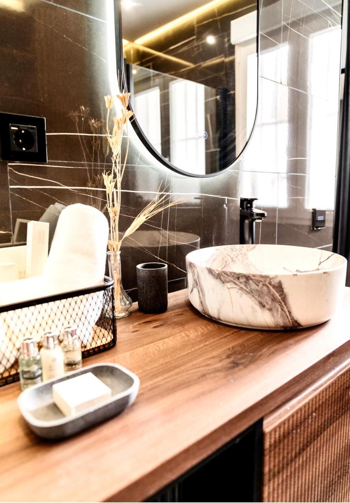 Luxury And Elegant Apartment マドリード エクステリア 写真
