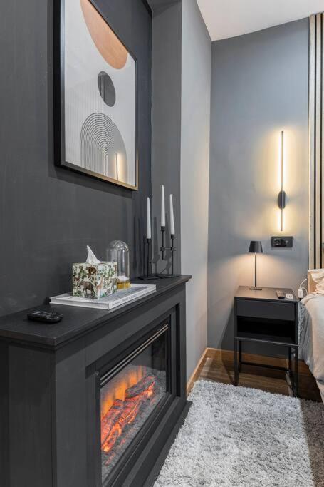 Luxury And Elegant Apartment マドリード エクステリア 写真
