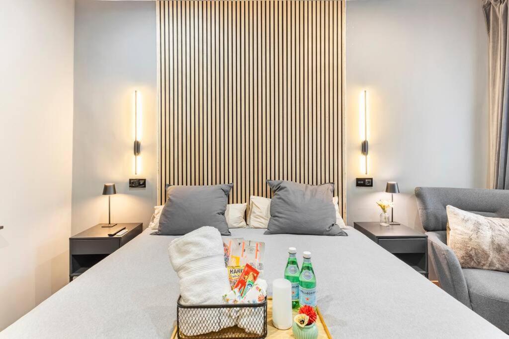 Luxury And Elegant Apartment マドリード エクステリア 写真